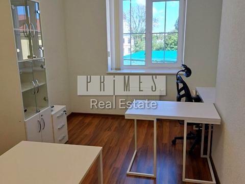 комерційна за адресою Іллінська вул., 8