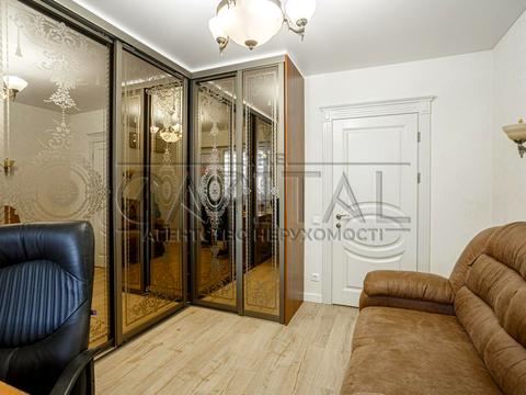 квартира за адресою Петра Григоренка просп., 13