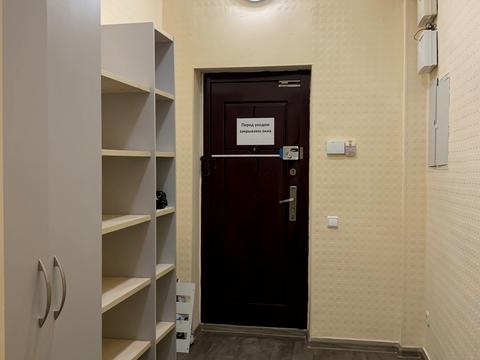 комерційна за адресою Київ, Павлівська вул., 17