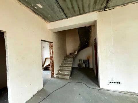 дом по адресу Евгения Коновальца ул.