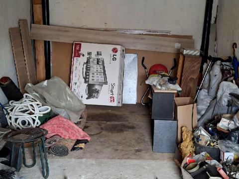 паркомісце за адресою Крайня вул., 1С