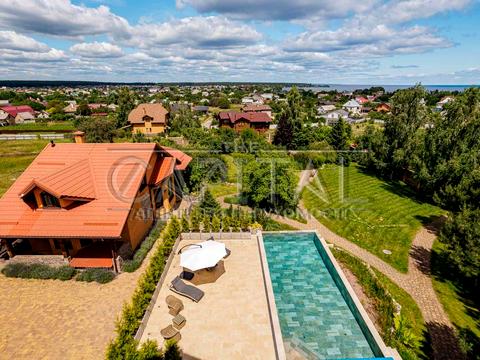 дом по адресу Левадна