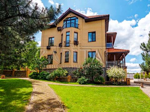 дом по адресу Левадна