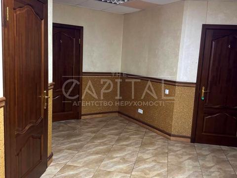 комерційна за адресою Здолбунівська вул., 9-Б