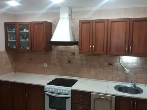 квартира за адресою Анни Ахматової вул., 35