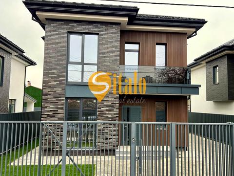 будинок за адресою 139-та Садова вул.