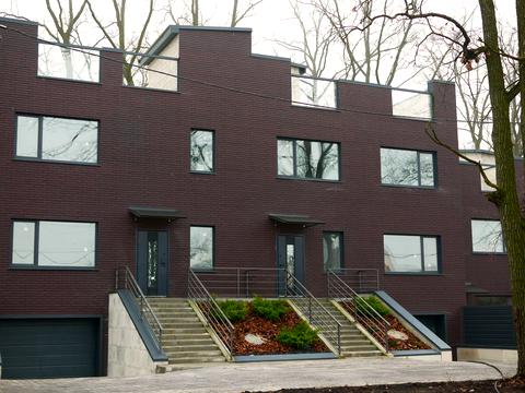 будинок за адресою Києво-Мироцька вул., 123 К