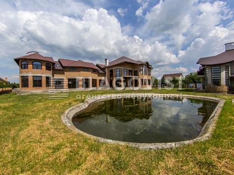 комерційна за адресою Каштанова вул., 7