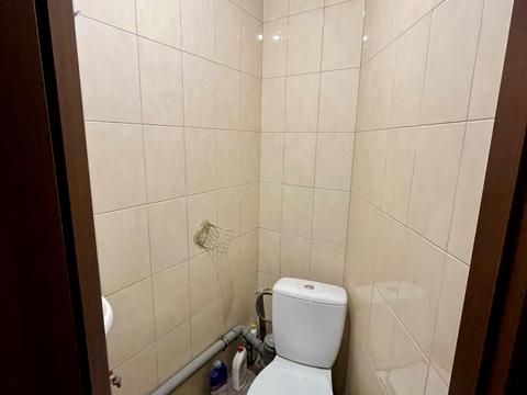 комерційна за адресою Львів, Різні пл., 1