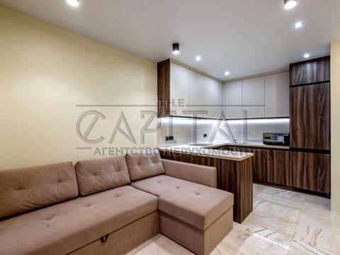 квартира за адресою Салютна вул., 2к17