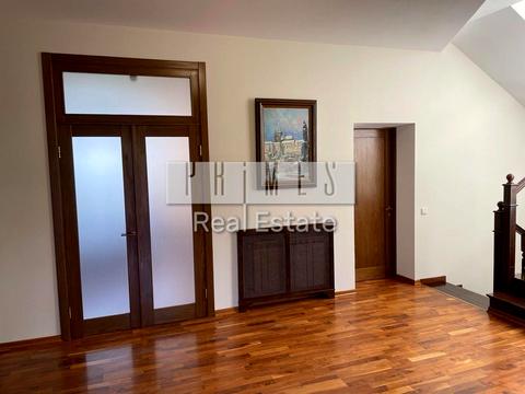 будинок за адресою Сонячна вул., 22