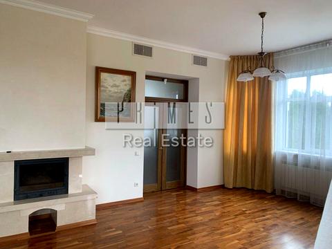 будинок за адресою Сонячна вул., 22