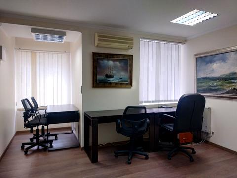 комерційна за адресою Олександра Кониського вул., 65