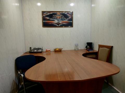 комерційна за адресою Олександра Кониського вул., 65