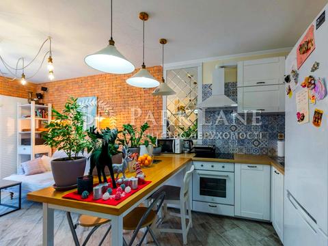 квартира за адресою Джона Маккейна вул. (Івана Кудрі), 7