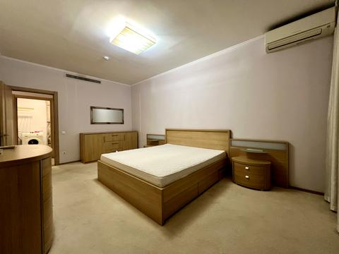 квартира за адресою Жилянська вул., 59