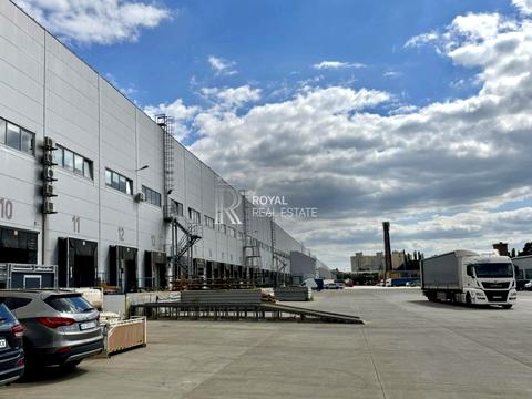 комерційна за адресою Олега Онікієнка вул., 61