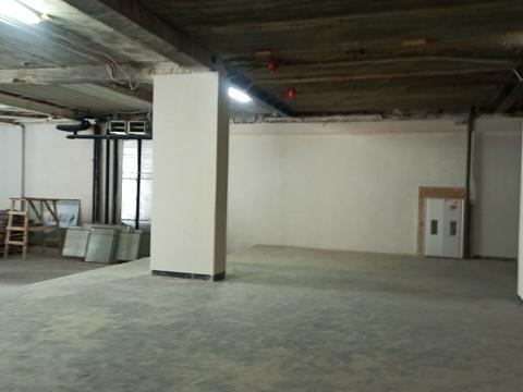 комерційна за адресою Хрещатик вул., 16