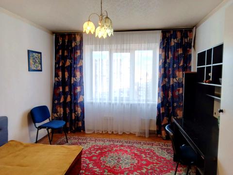 кімната за адресою Лариси Руденко вул., 13