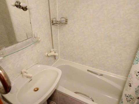 кімната за адресою Лариси Руденко вул., 13