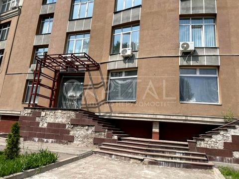комерційна за адресою Київ, Ованеса Туманяна вул., 15-А