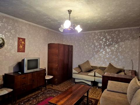 квартира за адресою Новодарницька вул., 6