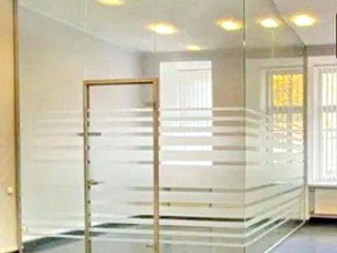 коммерческая по адресу Музейний пер., 4