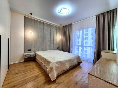 квартира за адресою Михайла Максимовича вул. (Онуфрія Трутенка), 28-Е