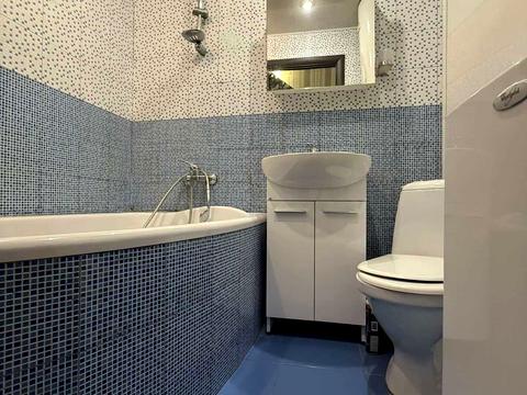 квартира за адресою Героїв просп., 9