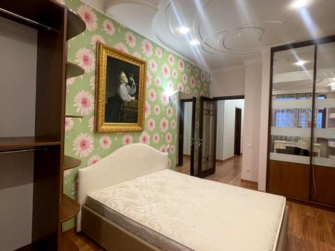 квартира за адресою Євгена Коновальця вул. (Щорса), 32-Б