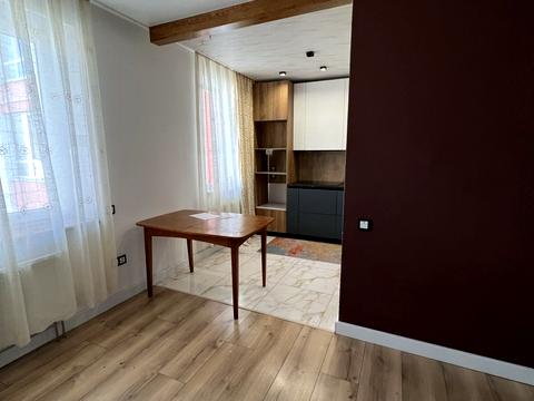 квартира за адресою Ньютона вул., 104