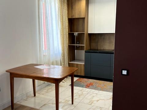 квартира за адресою Ньютона вул., 104