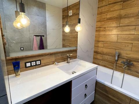 квартира за адресою Ньютона вул., 104