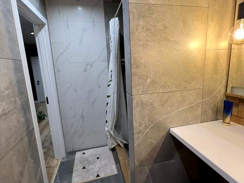 квартира за адресою Ньютона вул., 104