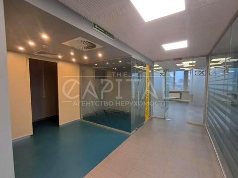 комерційна за адресою Лєскова вул., 9