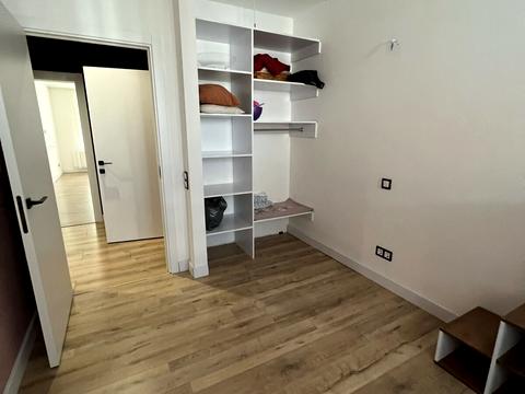 квартира за адресою Ньютона вул., 104