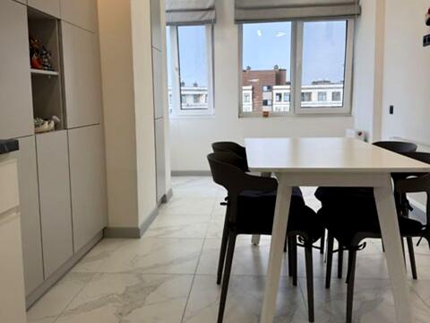 квартира за адресою Юнацька вул., 6