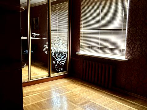 будинок за адресою Молодіжна