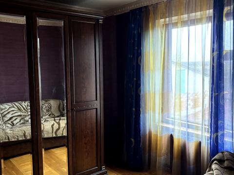 будинок за адресою Молодіжна