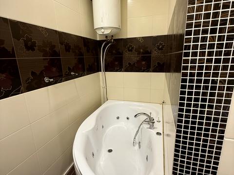 квартира за адресою Василя Тютюнника вул. (Анрі Барбюса), 37/1