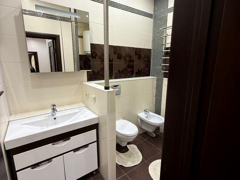 квартира за адресою Василя Тютюнника вул. (Анрі Барбюса), 37/1