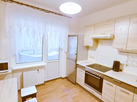 квартира по адресу Бориса Гмыри ул., 12-Б