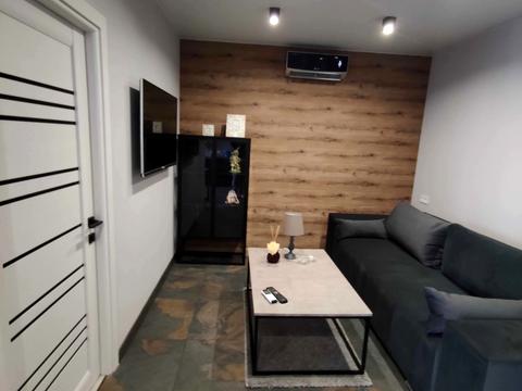 квартира за адресою Микільсько-Слобідська вул., 8