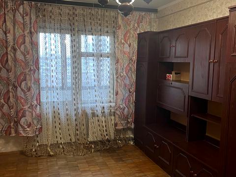 квартира за адресою Богатирська вул., 14