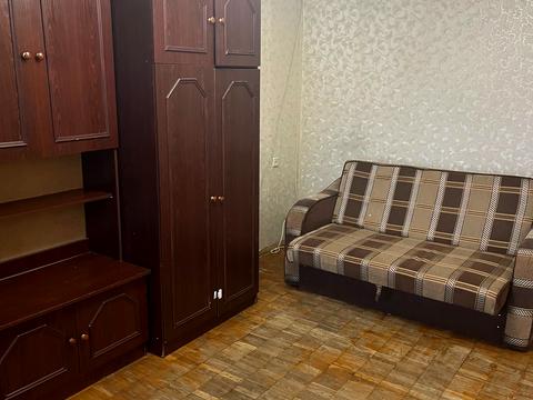 квартира за адресою Богатирська вул., 14