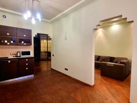 квартира за адресою Євгена Коновальця вул. (Щорса), 32-В