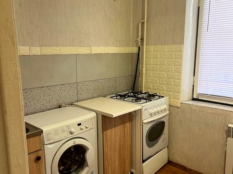 квартира за адресою Богатирська вул., 14