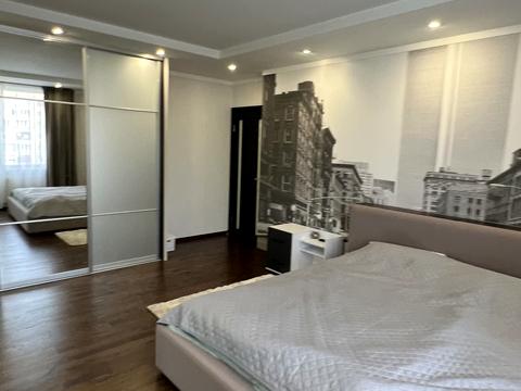 квартира за адресою Івана Величковського вул., 7