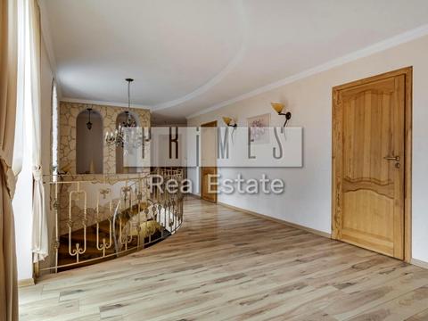 будинок за адресою Кар'єрна вул.