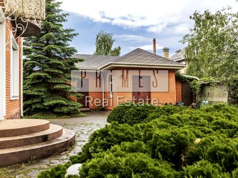 будинок за адресою Кар'єрна вул.